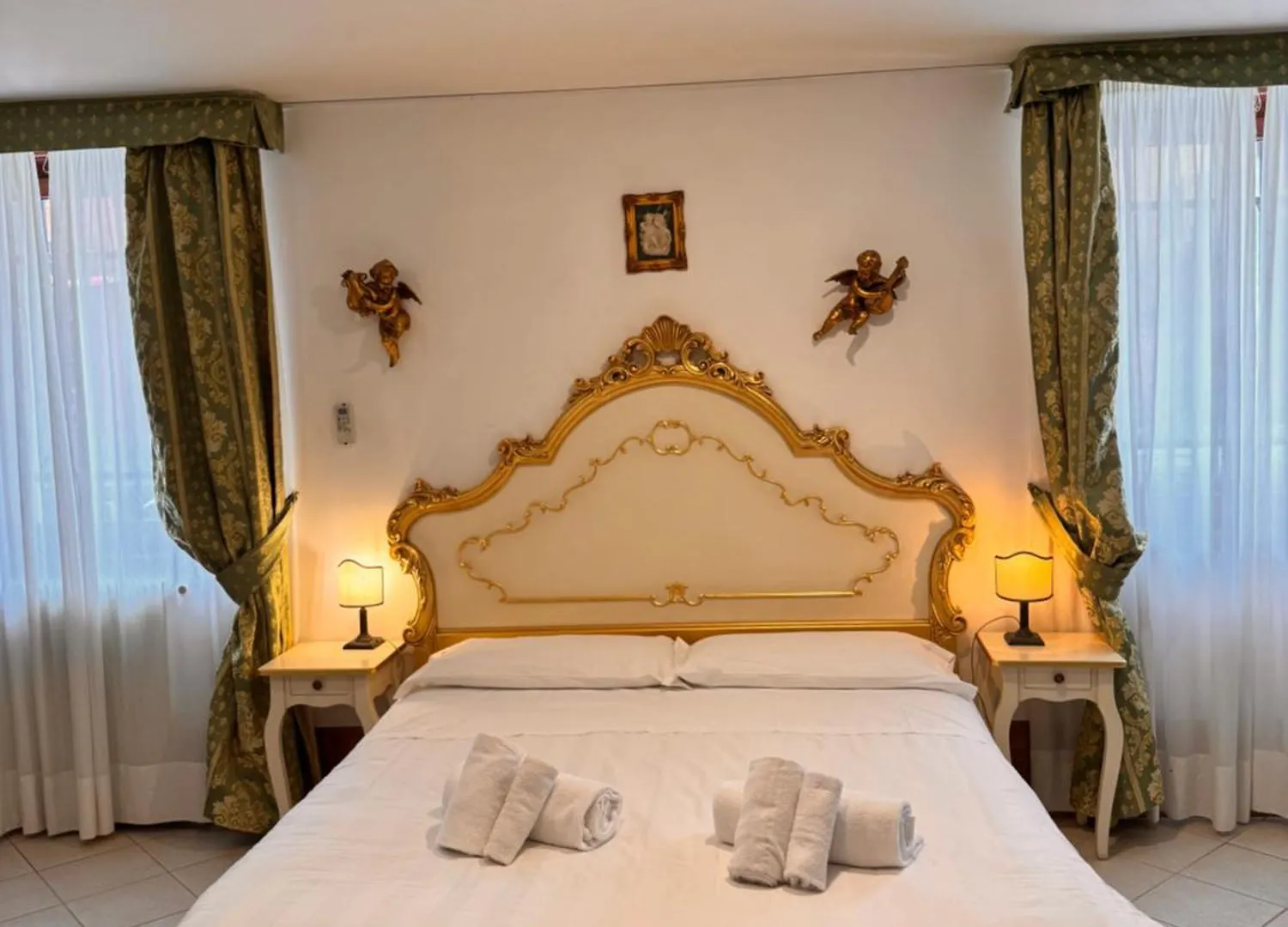 Ca' De Le Capuzine Hotel Venice 0*,  Italy