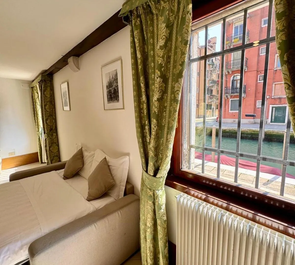 Ca' De Le Capuzine Hotel Venice Guest house