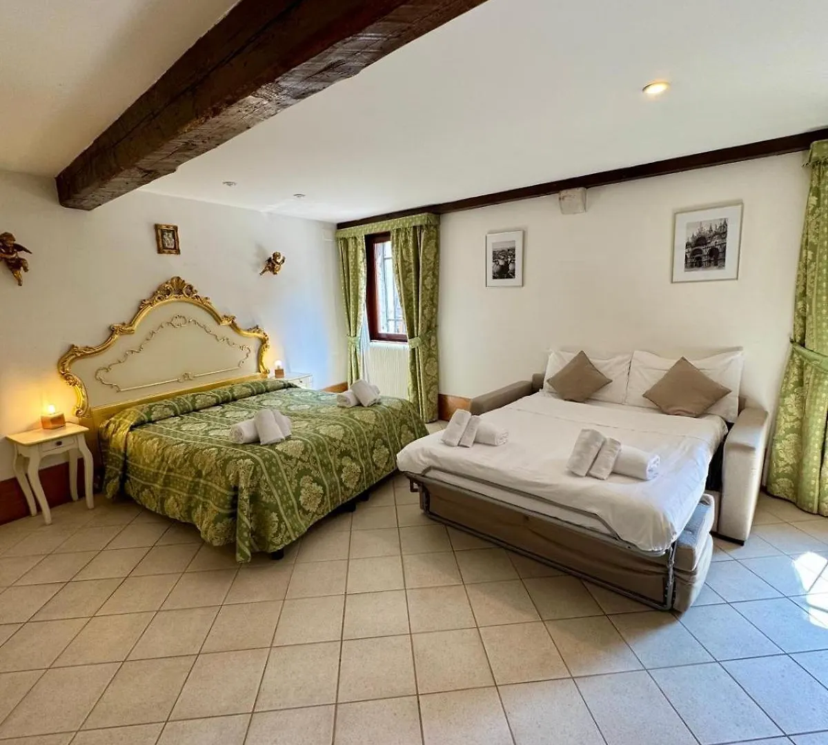 Ca' De Le Capuzine Hotel Venice 0*,